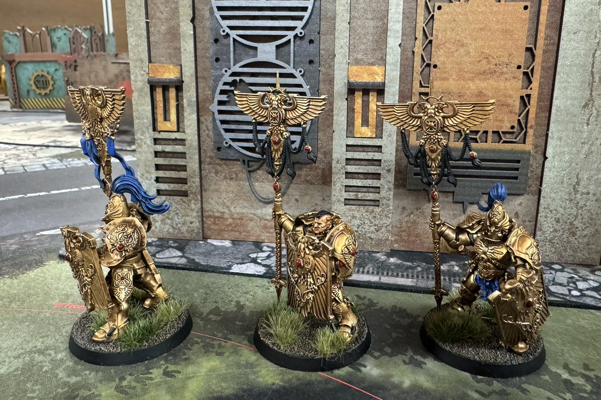 Chris Hanes tweet media