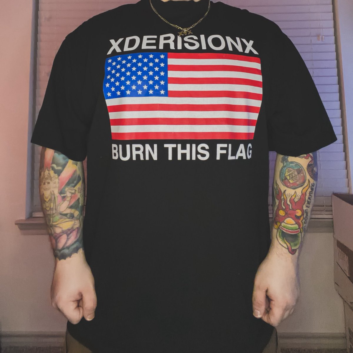 xDERISIONx tweet media
