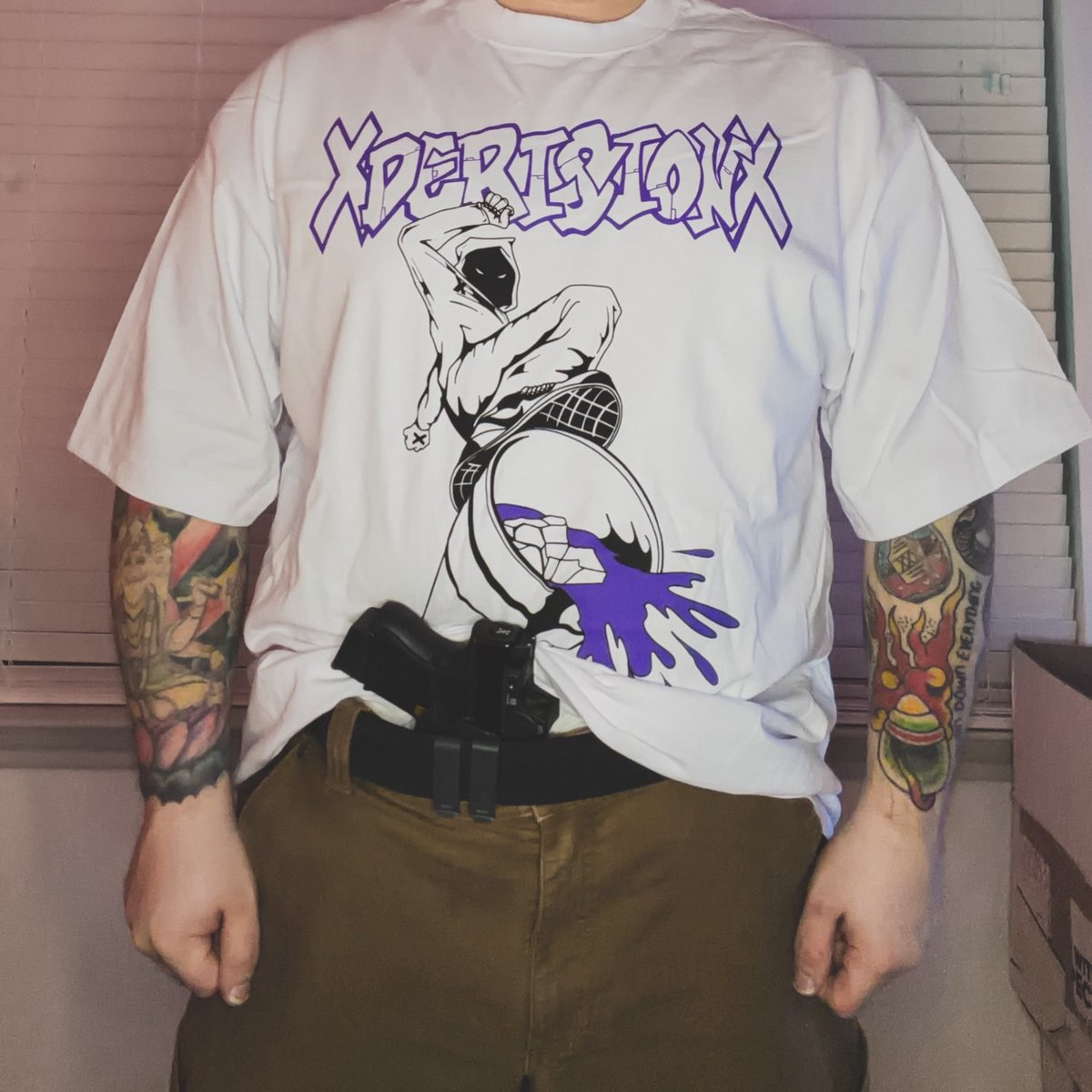 xDERISIONx tweet media