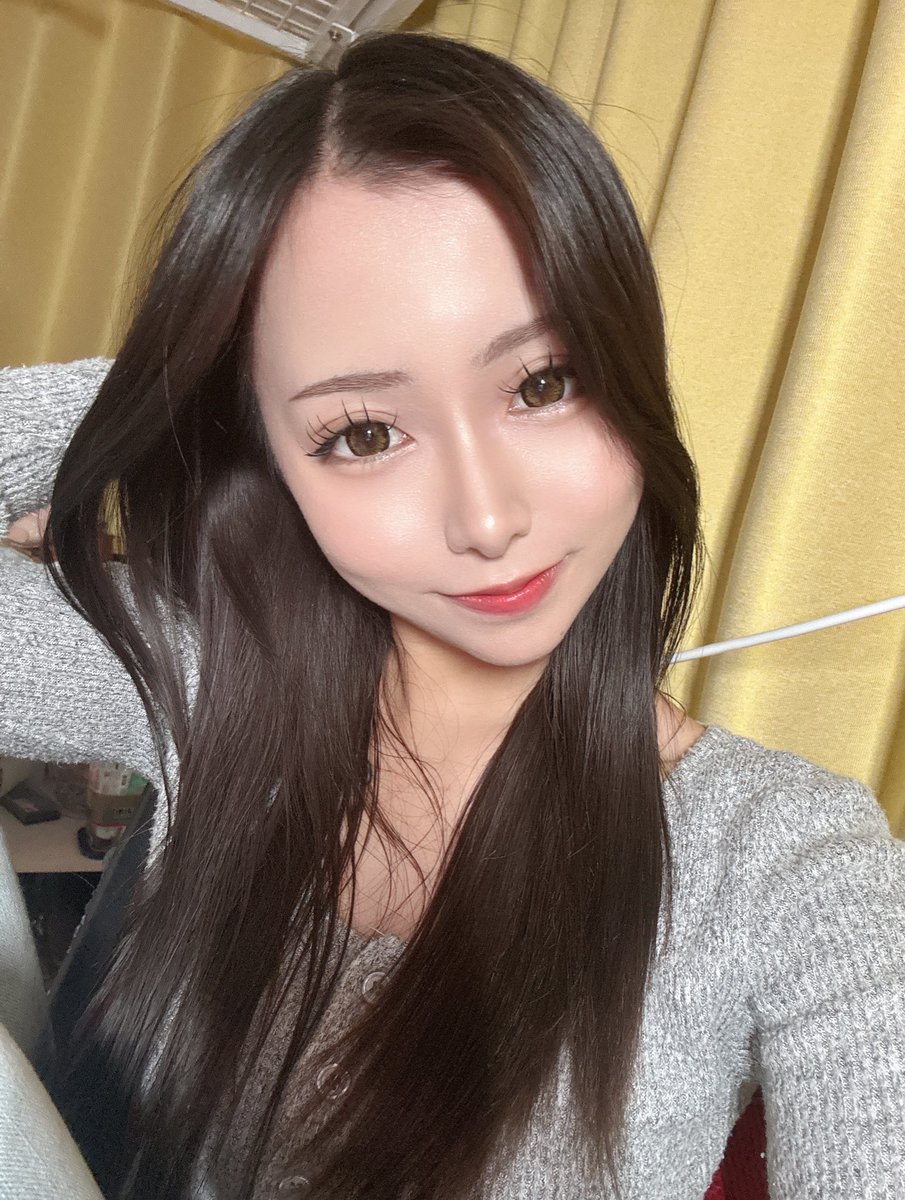15y_grm's tweet photo. -4���♡
顔の肉落ちたから盛れるようになったよ👼🏻🤍 https://t.co/j0IyEKO5uV