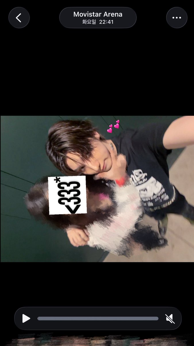 🩵👈🏻 tweet media