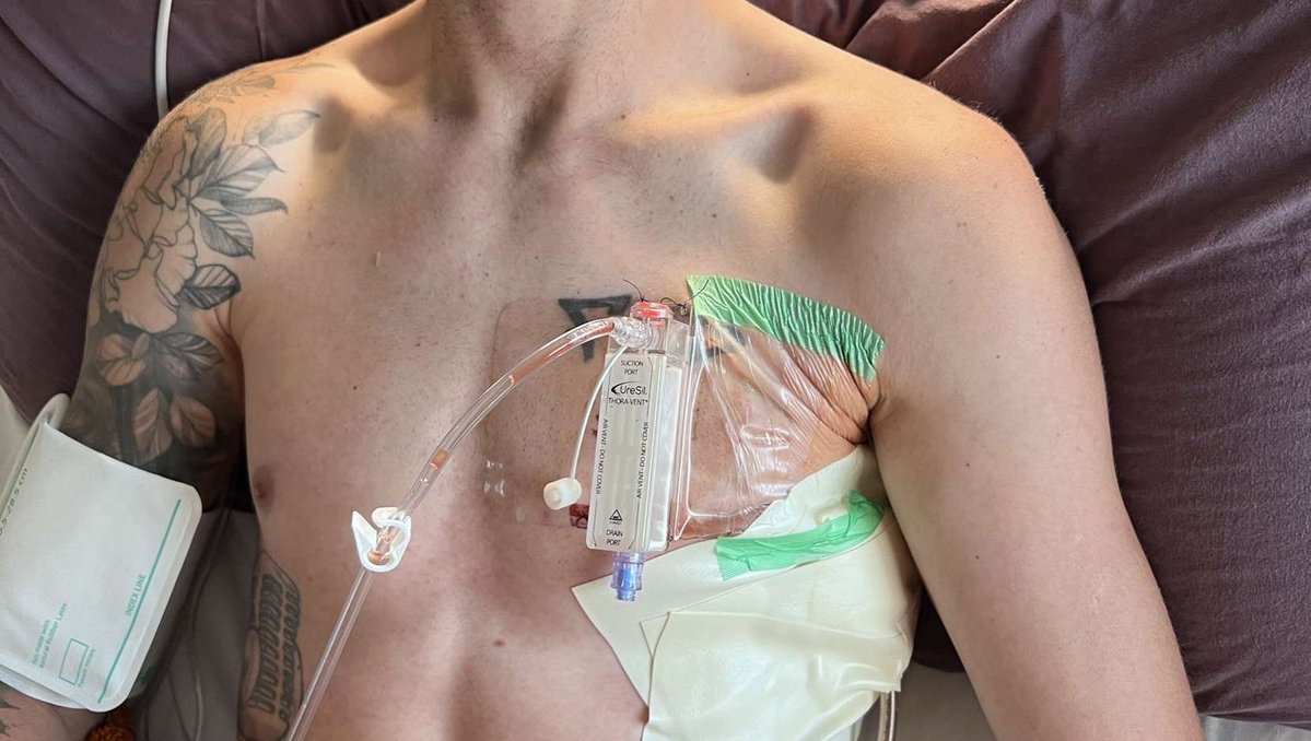 Residente de Crítica tweet media