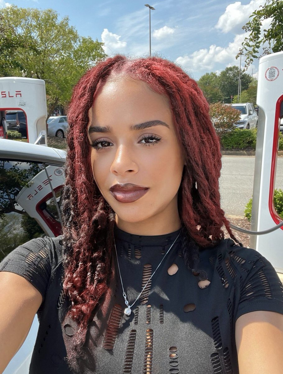 Ava grey tweet media