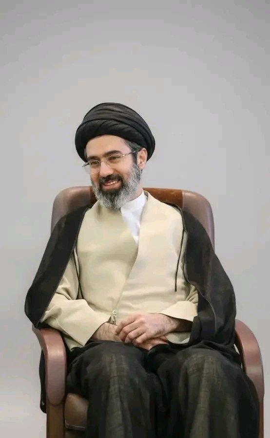Hussain_alin's tweet photo. تازہ خبر 🚨
ایران نے کہا ہے کہ اسلام کے دفاع کی خاطر ہم پوری دنیا سے بھی لڑ سکتے ہیں۔ یا اللہ کفار کے مقابلے میں ایران کی مدد فرما https://t.co/ONCdsyogLm