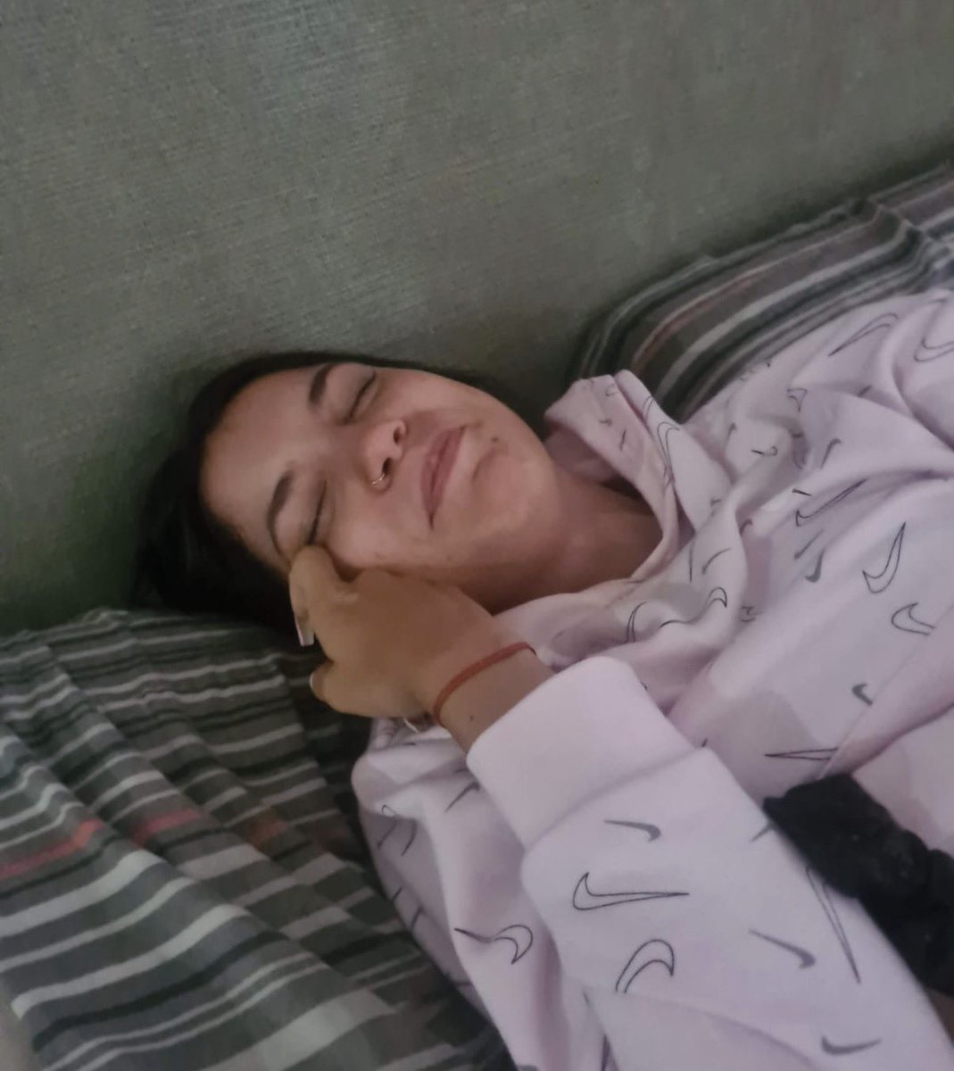 soliannaci's tweet photo. Ah ahora entiendo las fotos que me sacaba mi ex: https://t.co/8ZIumfD49P