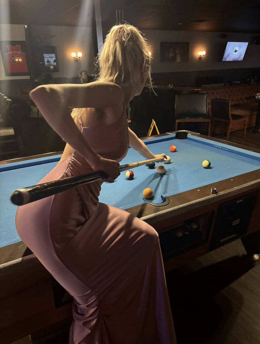 lesbian princess 🎀 tweet media