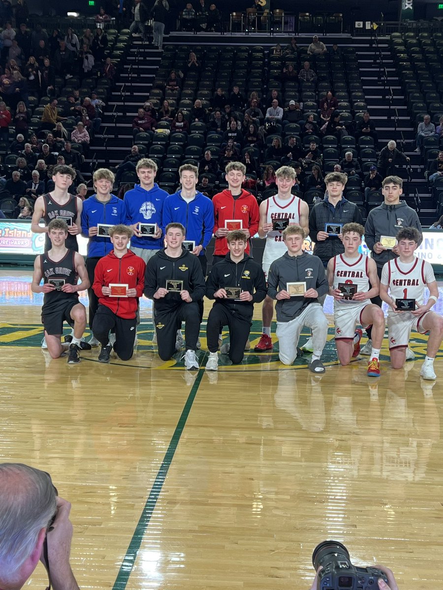 NCBOYSBBALL1's tweet photo. Congrats @Crockettbrooks2 and @Myles_froehlich on being named to the All-Region team! https://t.co/ORTaTi6wnI
