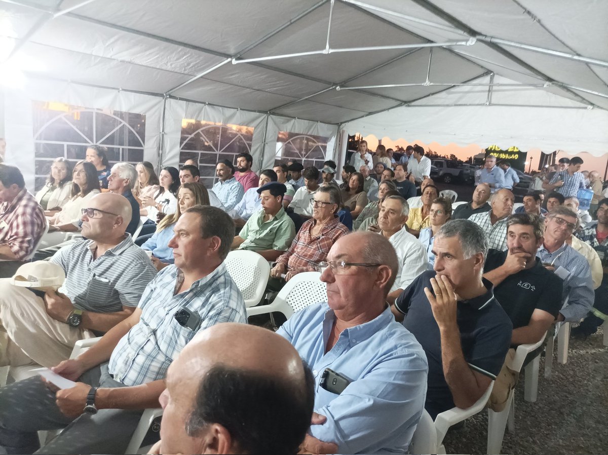 Almacén Rural tweet media