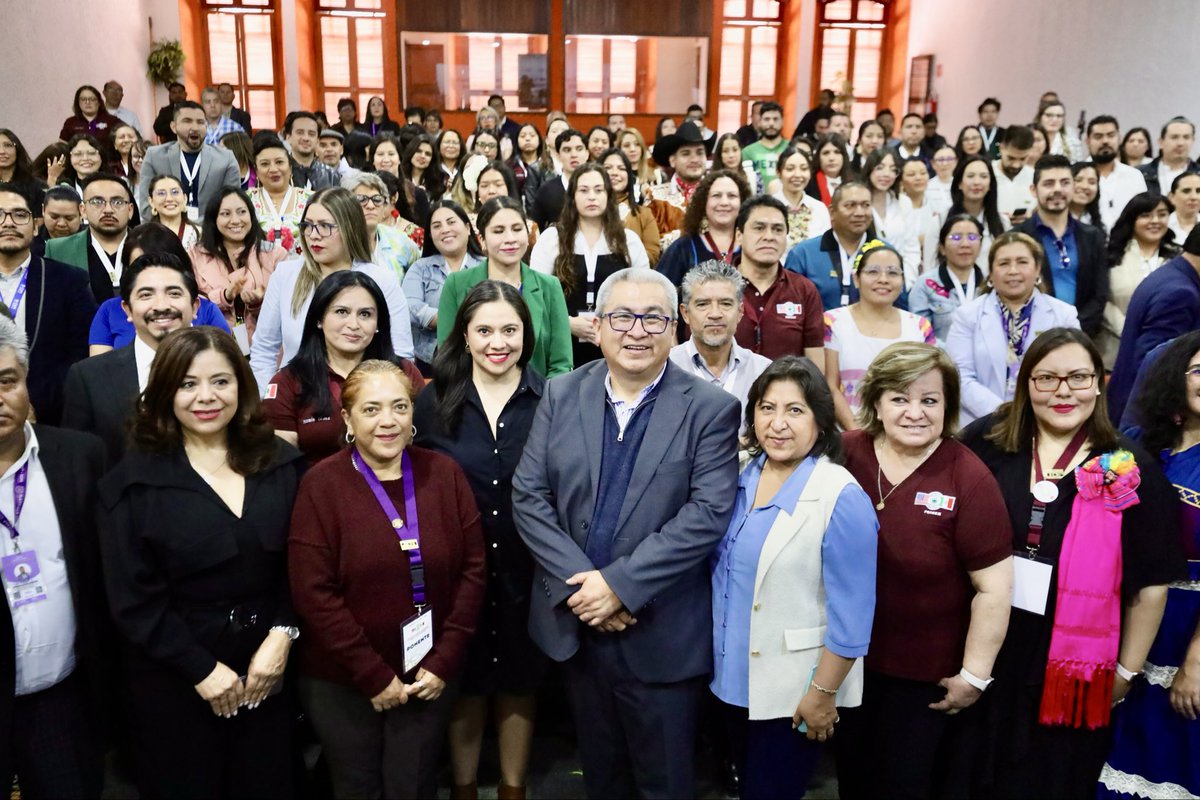 septlaxcala's tweet photo. La subsecretaria de Educación Básica de la SEP federal, @NoemiJuarezSEB y el secretario de Educación Pública de Tlaxcala, @HomeroMeneses inauguran el XXX Seminario Nacional de Capacitación del Programa de Intercambio de Maestros México–Estados Unidos 2026

https://t.co/EMTmTO27bx https://t.co/X3GMT5wmJY