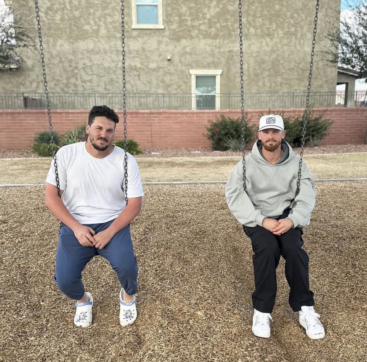 BALLBAKEDTAKES's tweet image. Vinnie needs to go #sportmode