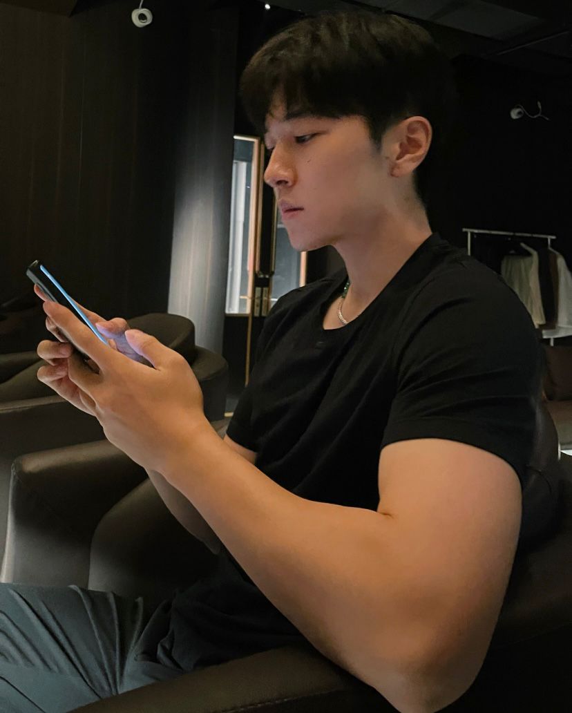 一緒に筋トレしている人はいますか？