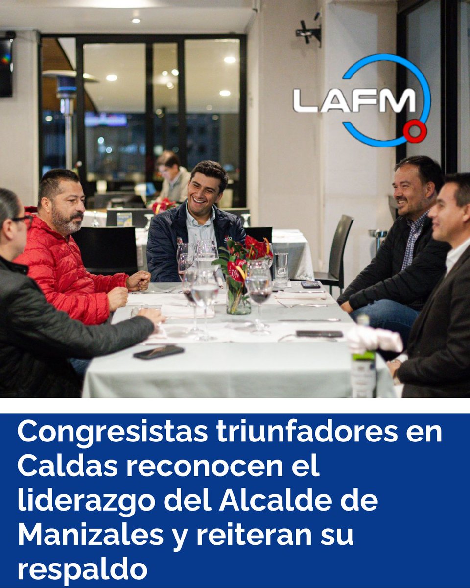 La sección Al Vaivén de la Política de La FM de RCN, conoció de una reunión que sostuvieron el alcalde de Manizales, Jorge Eduardo Rojas, con los congresistas de su bancada que resultaron electos el pasado domingo.

Más:  web.facebook.com/photo/?fbid=42…