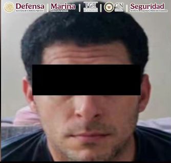 🔴💥 BOOOOM 💥🔴 

Mientras desde Estados Unidos insisten en señalar a México como el supuesto epicentro del narcotráfico y la violencia, la realidad vuelve a desmontar esa narrativa hipócrita con hechos que no pueden ocultar, México los detiene y Estados Unidos los libera.

El