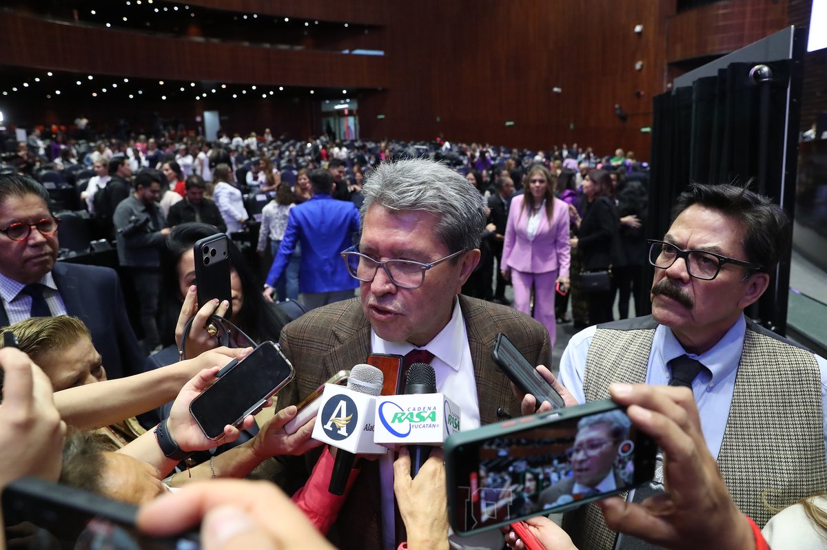 La presidenta actuó con mucha generosidad: Ricardo Monreal Ávila

Conoce más en 👉 tallapolitica.com.mx/la-presidenta-…