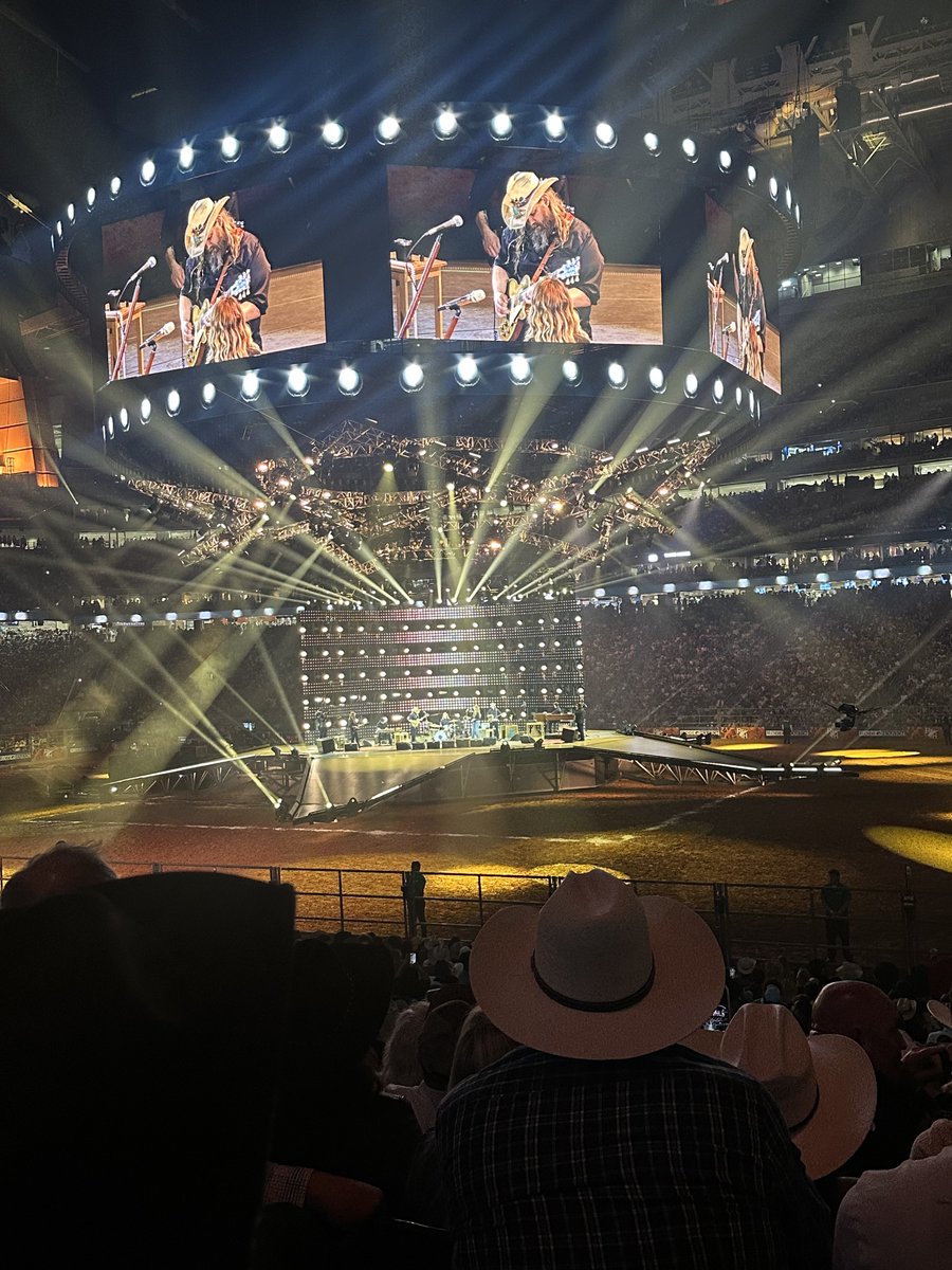 Calvin Applebottom II tweet media