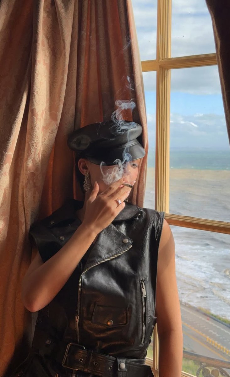 𝗞𝗜𝗡𝗚 † 𝗞𝗬𝗟𝗜𝗘 tweet media