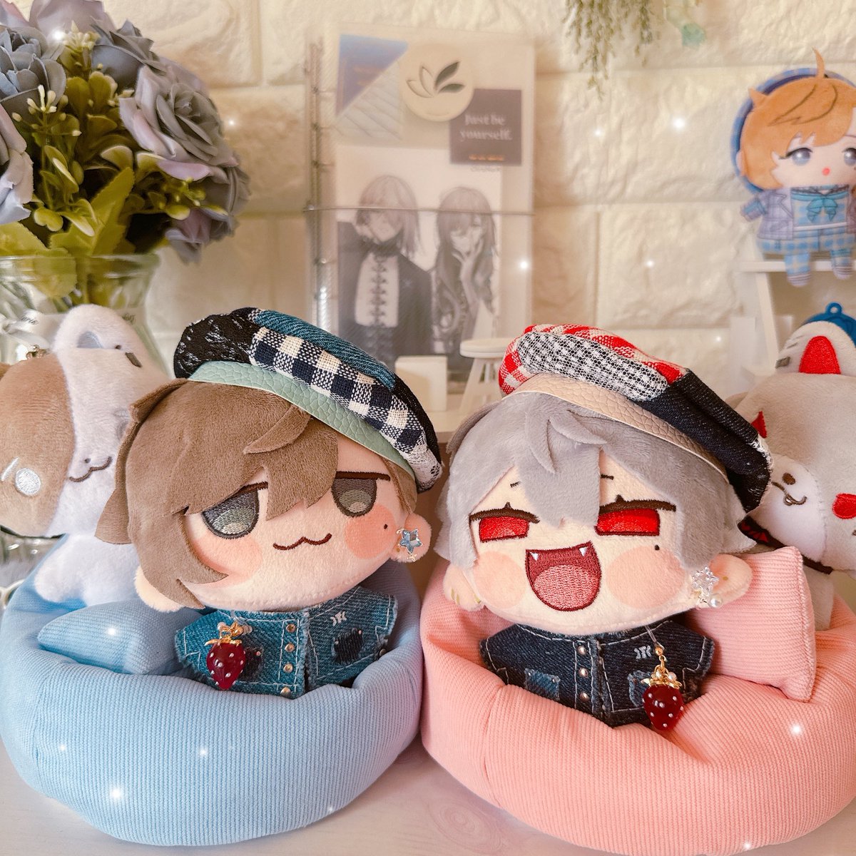 Tomori77928's tweet photo. サボってたまるっとちゃん用のお帽子完成した✌️
スリコにかわいいいちごちゃんのイヤリング売ってたからげっとしたよ🍓
かなまるっとくずまるっと🤩 https://t.co/hMrzmvxCsx