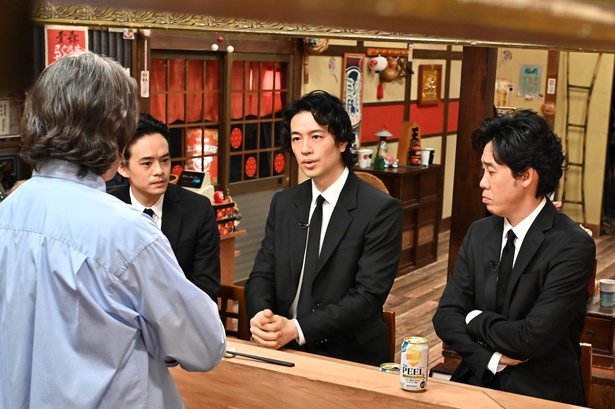 thetvjp's tweet photo. #大泉洋＆#斎藤工＆#池松壮亮 が飲みながらトーク
「#人生最高レストラン 特別編
～人気俳優たちがオトナを語る店～」配信決定

▼記事の続きはこちら
https://t.co/Qa3ZLeriS4

#加藤浩次 https://t.co/WX1l9gSyiS