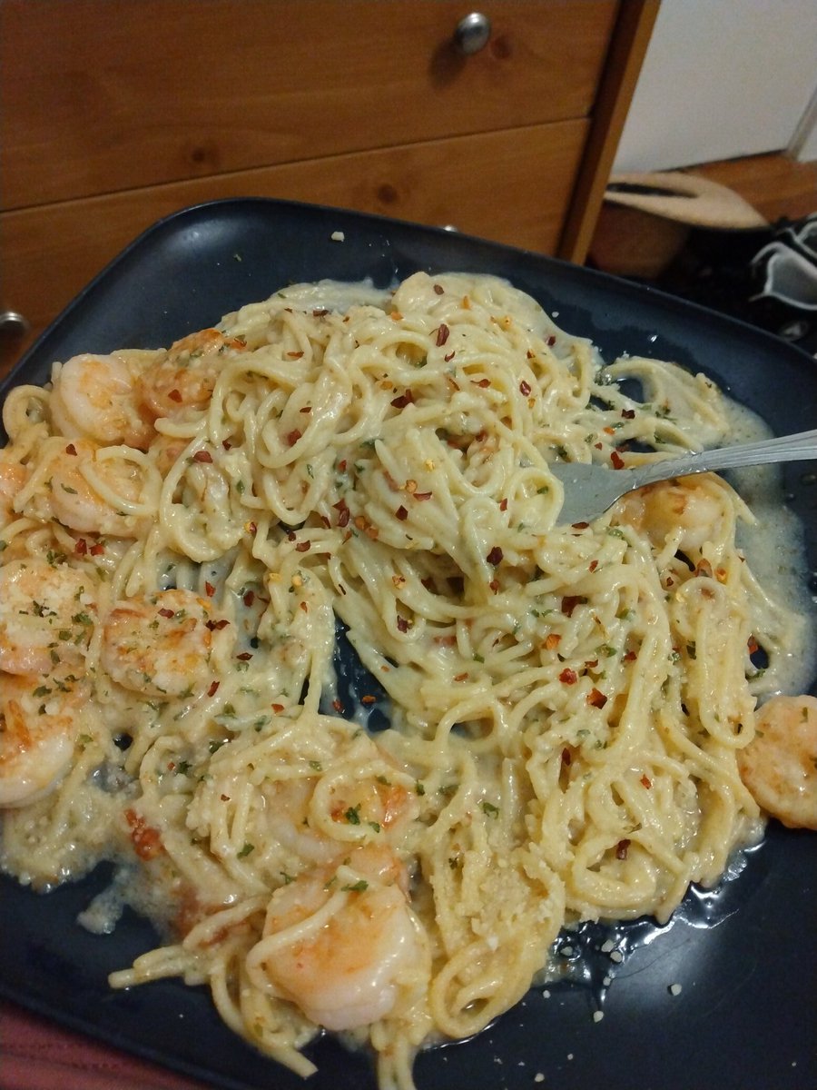 ColonCapitalT (dog arc) tweet media