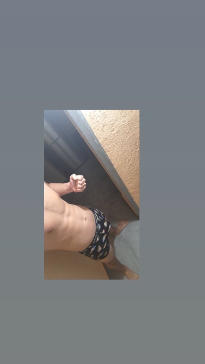 Bulgarian boys 18 tweet media