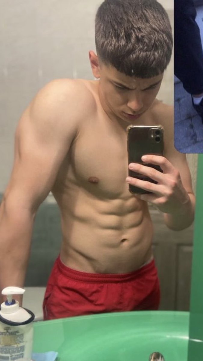Bulgarian boys 18 tweet media