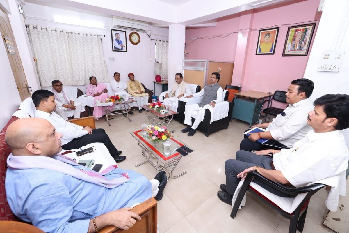 Dr Rajdeep Roy Ex MP ( MS, MCh) tweet media