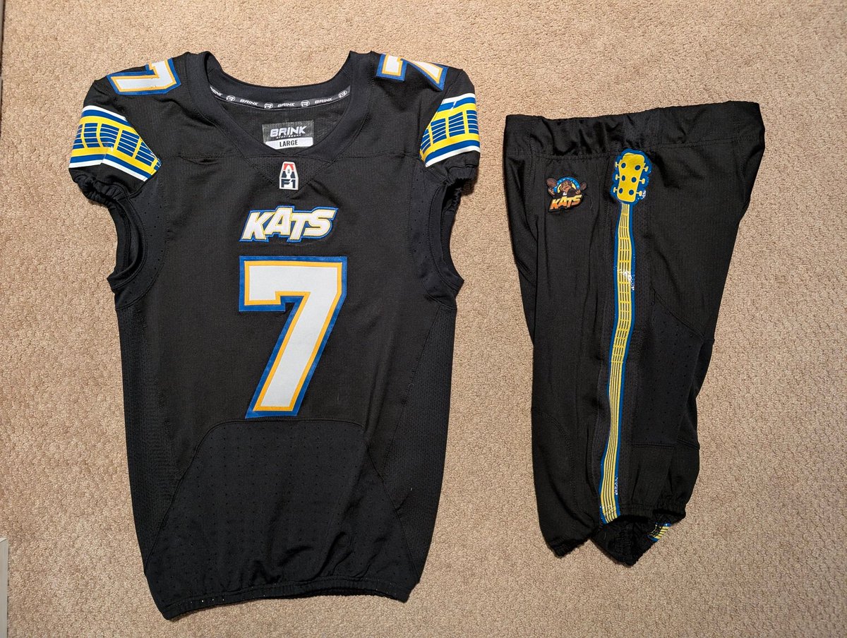 Logan Foster tweet media