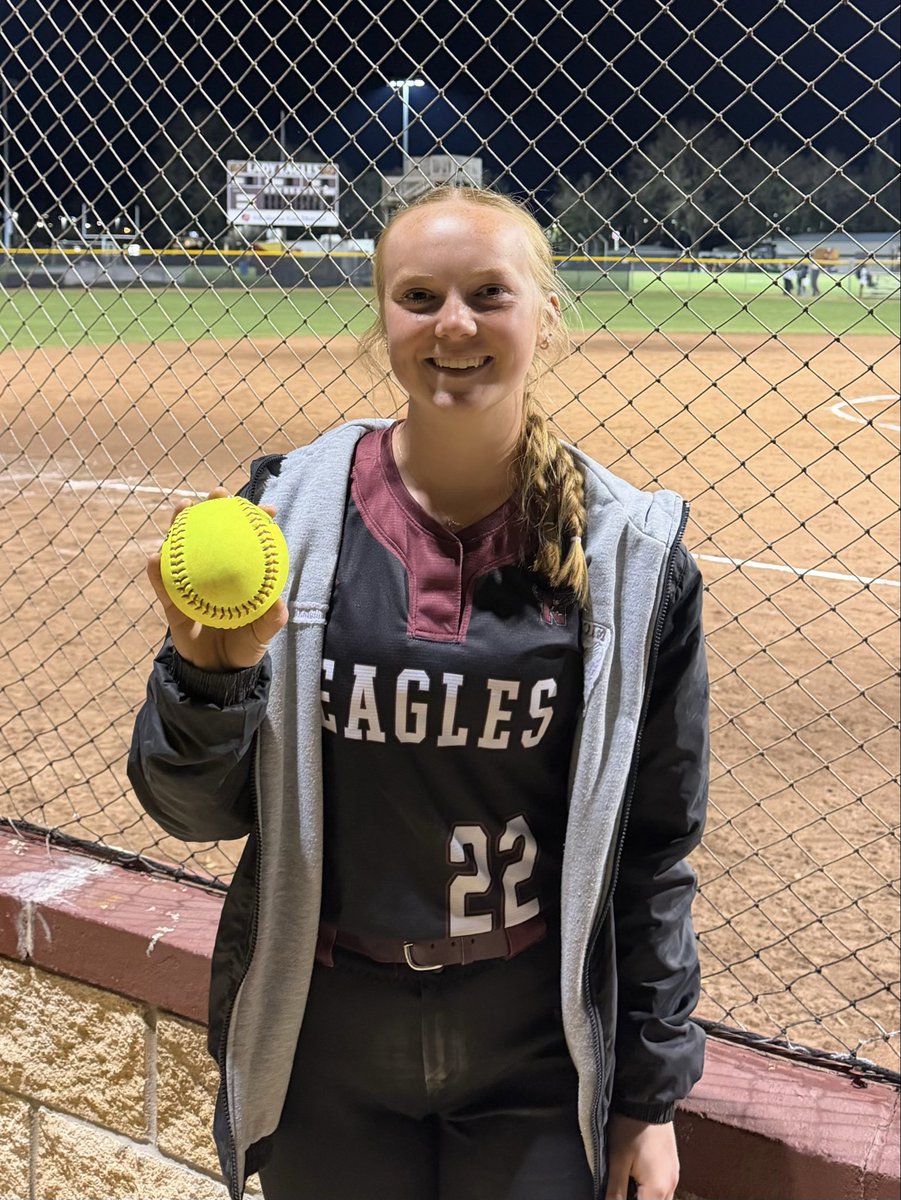 NHS Softball tweet media