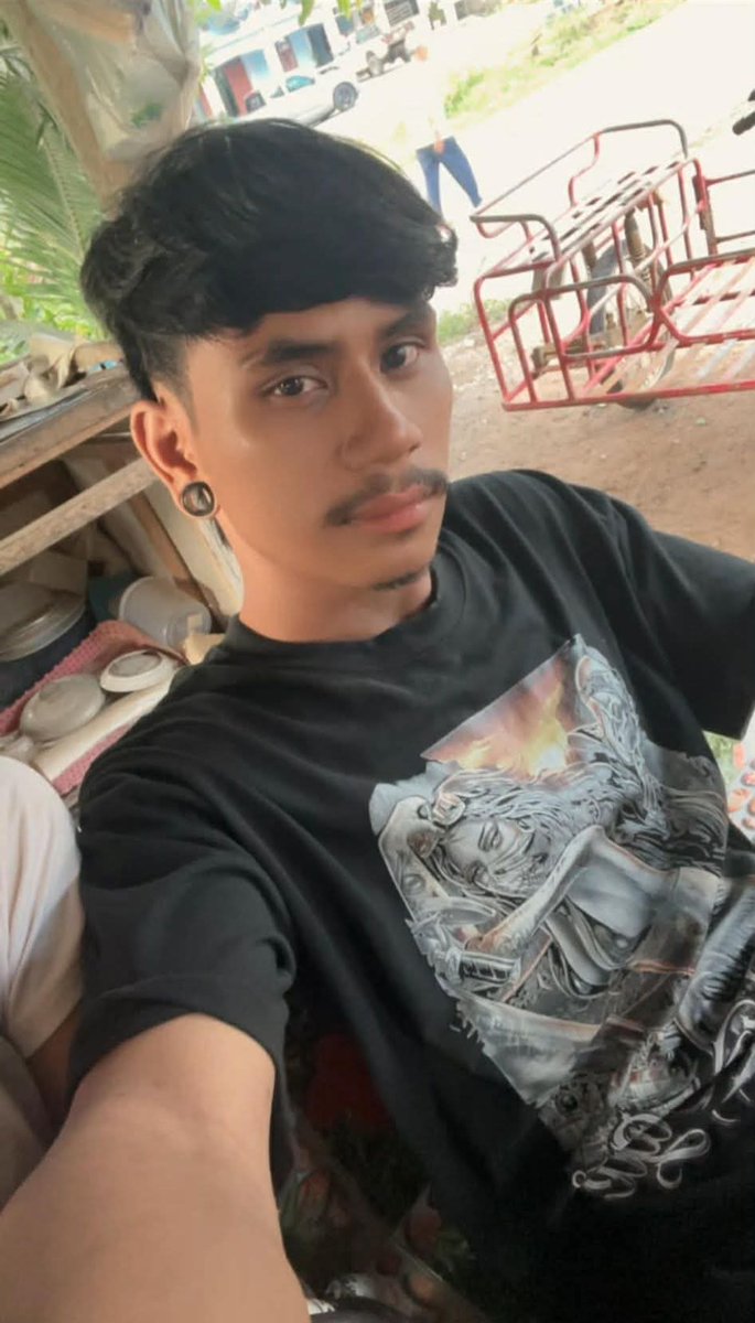 ก้าป้า tweet media