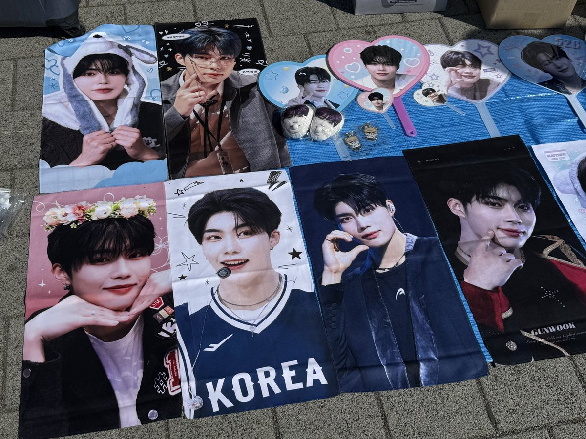 𝘮𝘢𝘯𝘴𝘢𝘦 tweet media