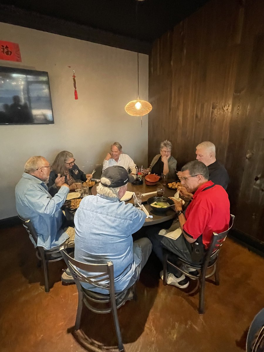 johncharlesalma's tweet image. #BMWCCA #secondThursdaydinner #askforJC at #BMWofTucson to #seeyourselfinaBMW #text5202411207
#sheerdrivingpleasure
#IAMGENM
#loveatfirstdrive
#thejoyindriving #Membershipwithbenefits