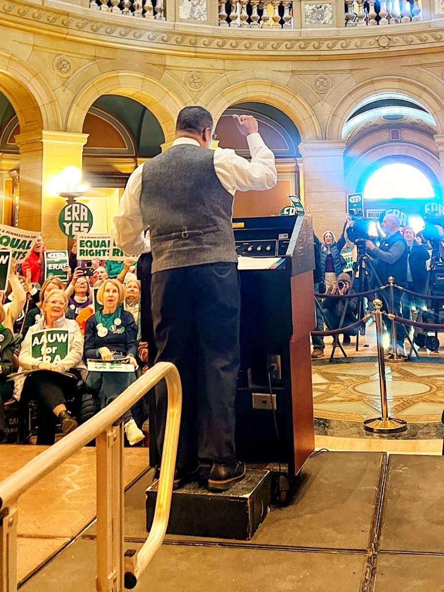 CrimeWatchMpls tweet media