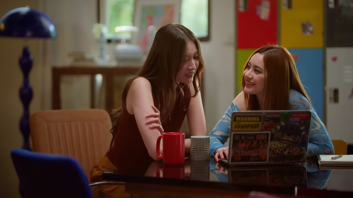 เปิดศึกพิชิตใจ "น้ำตาล-ฟิล์ม-มิ้ลค์-เลิฟ-วิว-มิ้ม" ชวนลุ้นความสัมพันธ์ที่ยิ่งห้าม... ยิ่งใกล้ชิด! ในซีรีส์ “GIRL RULES กฎหลัก…ห้ามรักเธอ”

#NamtanFilm #MilkLove #ViewMim 
#GirlRulesSeries
#GMMTV 

🔗facebook.com/share/p/17DeoF…
ศึกพิชิตหัวใจเริ่มร้อนแรง เมื่อ “แบมบี้” (ฟิล์ม