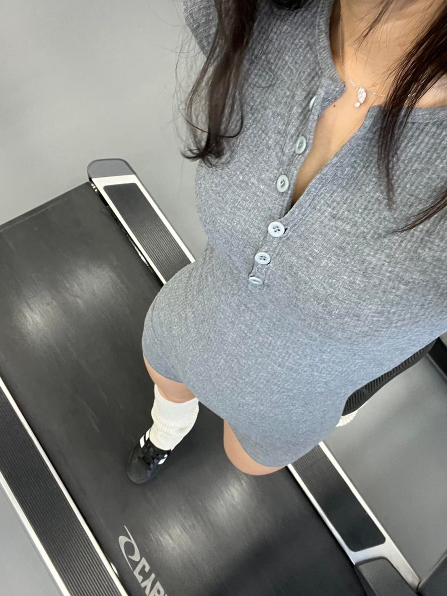 jessicasinghk's tweet photo. Push yourself. No one else is going to do it for you
#GymLife #NoPainNoGain #FitnessMotivation #WorkoutTime #FitGoals https://t.co/n1R9MsFnL6