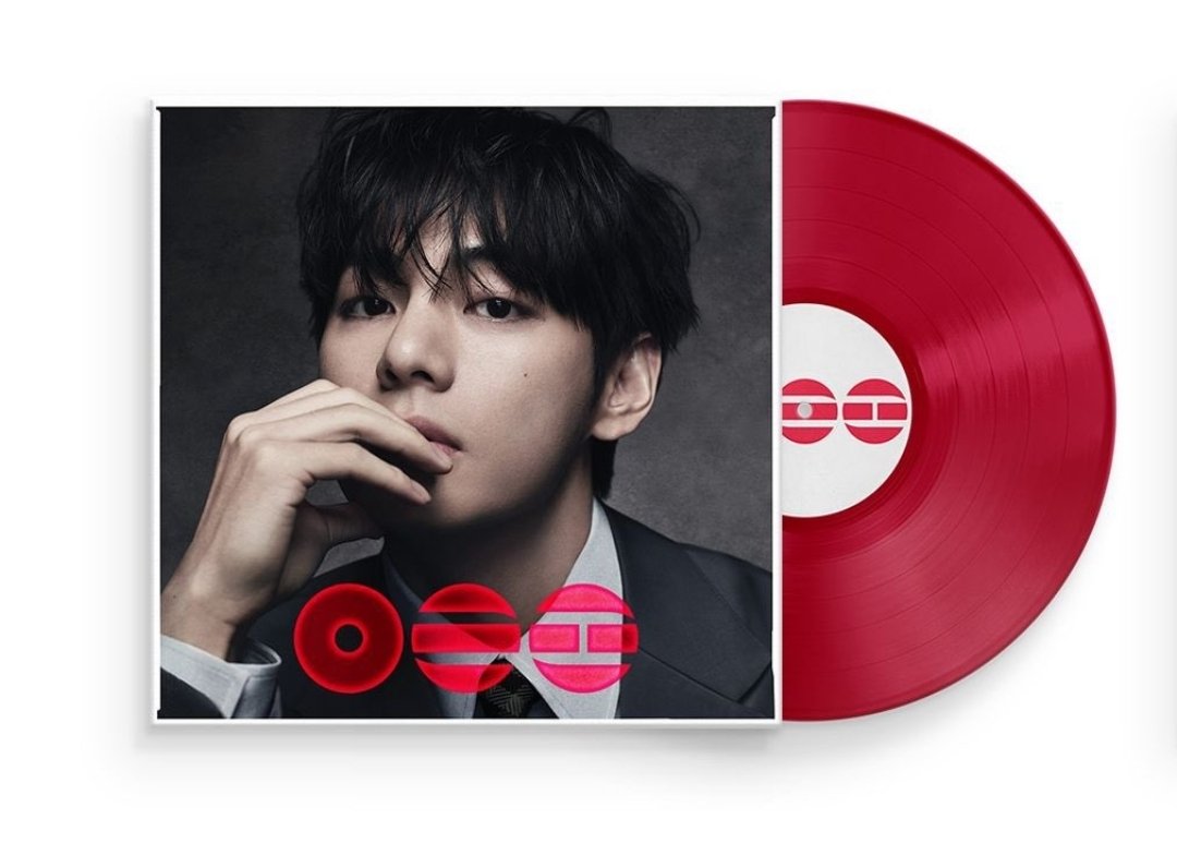 KTH_APPLEMUSIC's tweet photo. Taehyung’s “V VELVET RED” Vinyl's First look!

TAEHYUNG FOR ARIRANG 
TAEHYUNG IS COMING https://t.co/KucyHc1Ec9