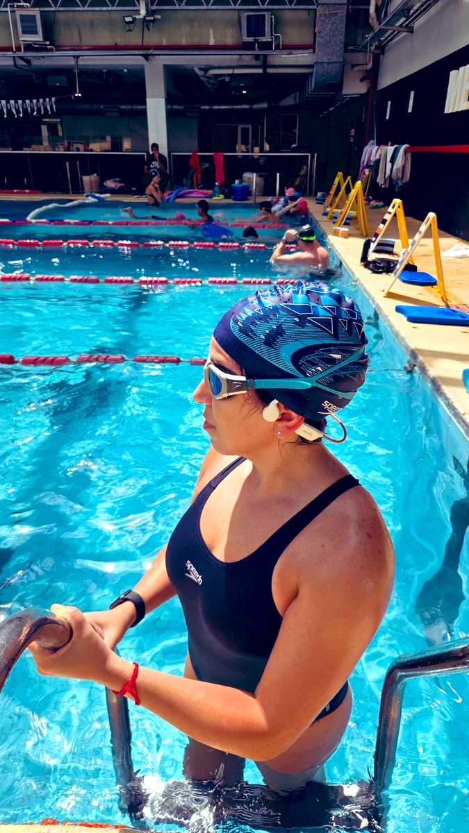 Edithrsm's tweet photo. Mi lugar feliz Ahora colaborando con el testing de nuevos productos 🎧 🏊🏻‍♀️ Coming Soon! https://t.co/xOMvKrvvN8