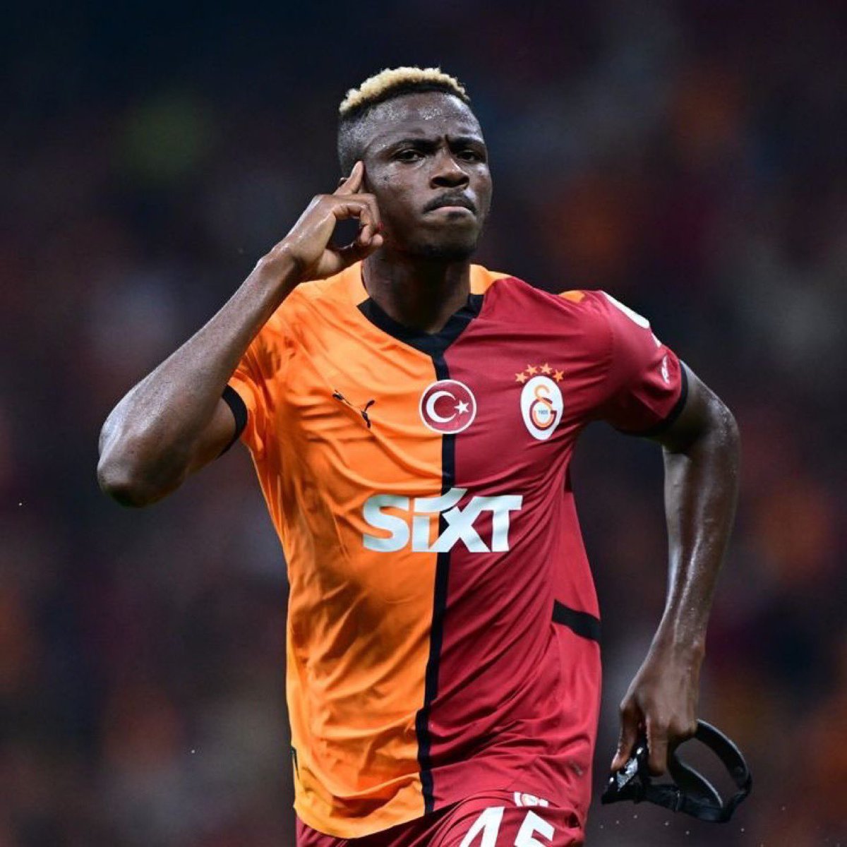 نايف tweet media