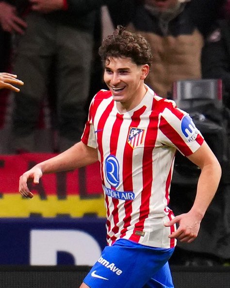 نايف tweet media