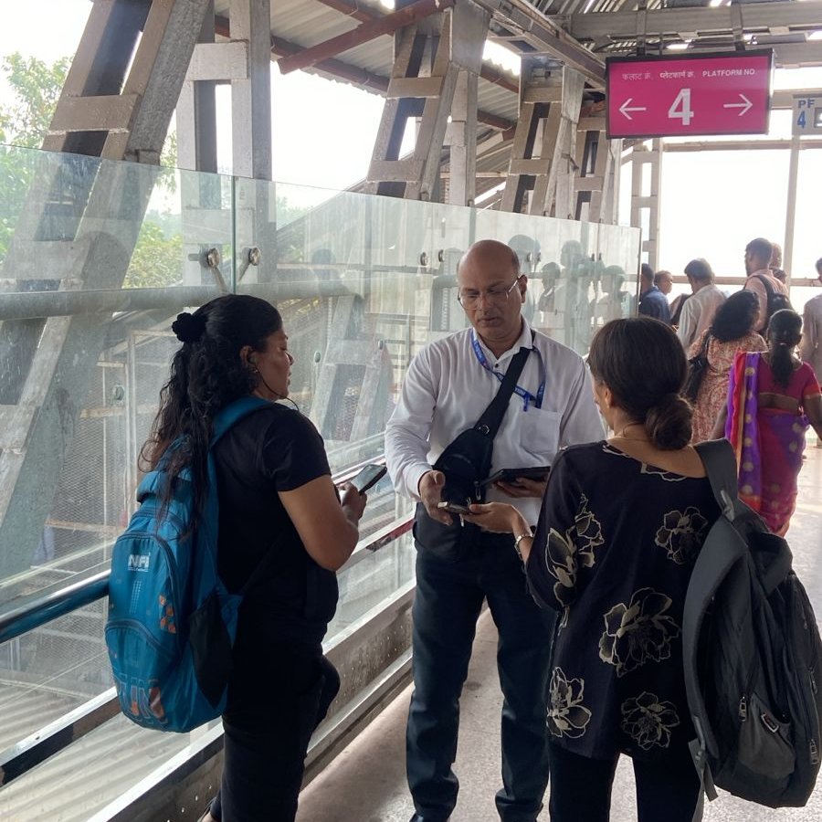 Sr DCM Mumbai CR tweet media