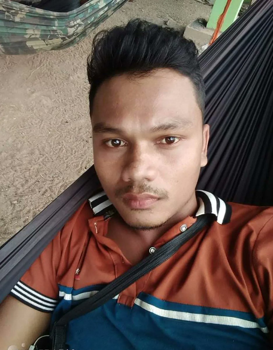 ប្រុសខ្មៅស្រុកស្រែ tweet media