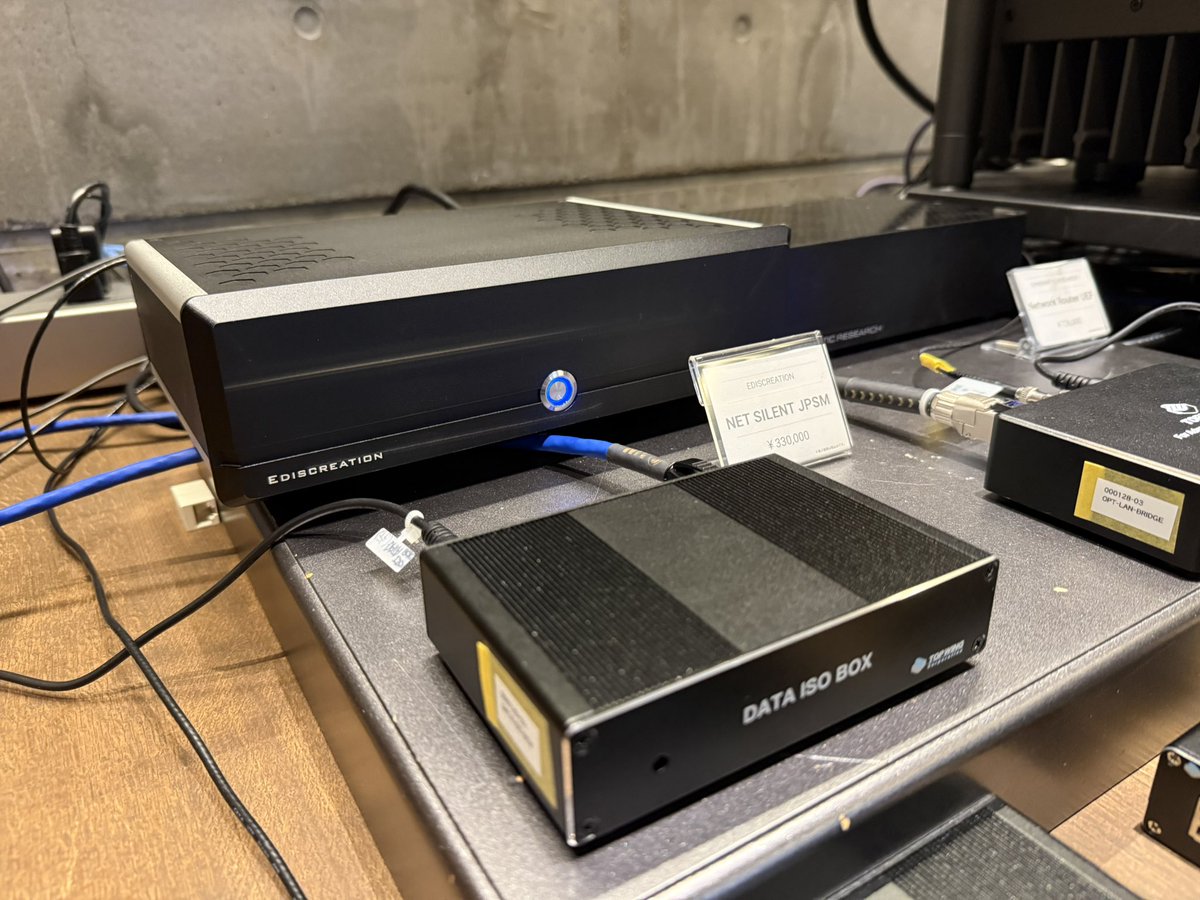 SOUNDTEC725's tweet photo. 山口県のサウンドテックです！☀️

ただいま当店ではミドルクラスの製品の展示スタート&限定試聴機来店と色々盛り上がりを見せております！

・QUAD3
・QUAD3CDT
・Volumio Primo Plus
・Ferrum Audio HYPSOS Dual Output（こちらのみデモ機）
・EDISCREATION NET SILENT JPSM
・KEF Coda W

このくらいなら、、と手の届きそうなものばかり！？

話題の製品がたくさん増えました！

一つずつピックアップしてご紹介したいアイテムばかりとなります。

是非店頭にてご体験くださいませ♪