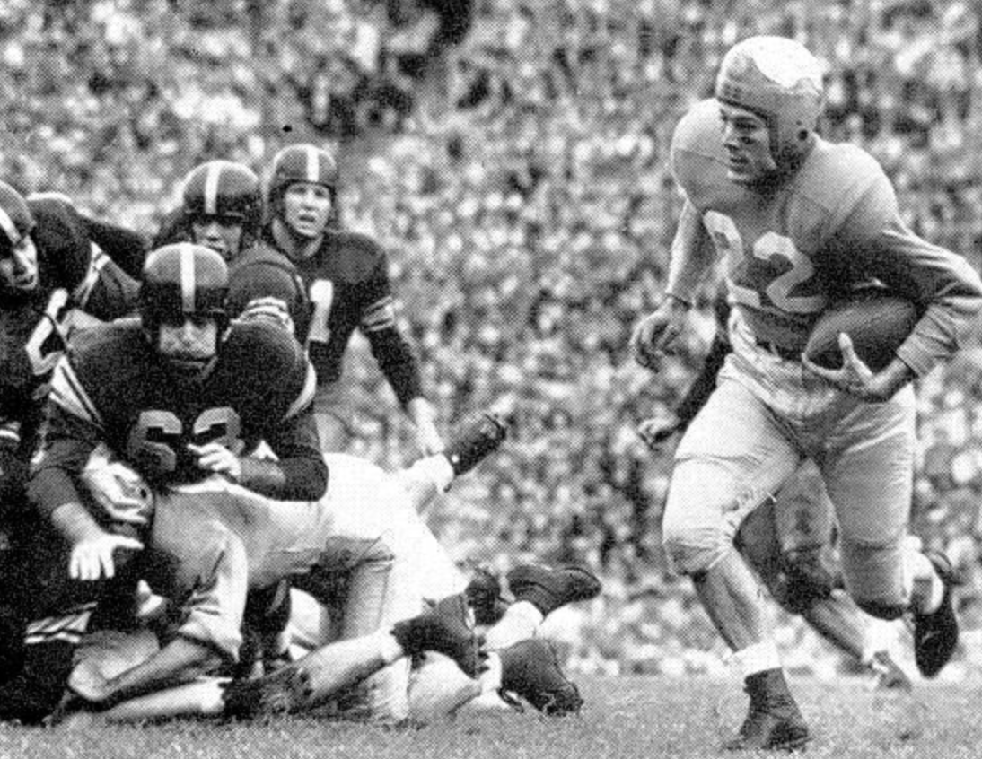 HistColFootball's tweet image. Charlie Choo Choo Justice, 1950 Cotton Bowl. Rice 27 North Carolina 13. #Rice #UNC #CollegeFootball