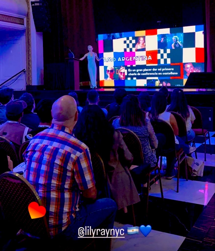 Lily Ray 😏 tweet media