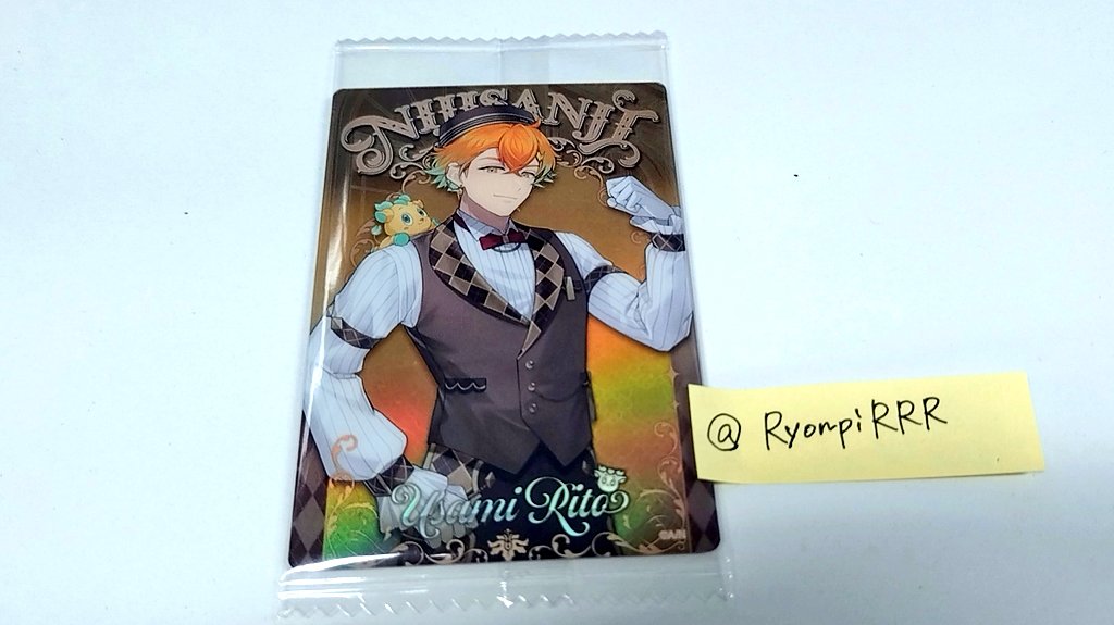 RyonpiRRR's tweet photo. @kaname_mem @0 はじめまして。お声がけいただきありがとうございます。
1枚目の当方が所持している方と、画像お借りいたしまして2枚目の💖の方と1:2の交換でお間違いないでしょうか。
お間違いなければぜひ交換をお願いできればと思います。 https://t.co/0NE7SVMlh8