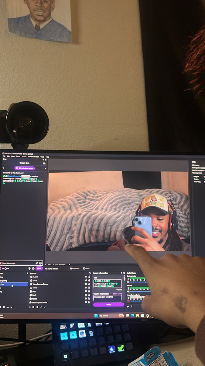 RayJackTV's tweet photo. LIGHTS 💡ON AND PPL WATCHIN 👀

https://t.co/MLJxqccARH

@BTBDEZZ #clover #stream #twitch https://t.co/nk0XCfZ1kG