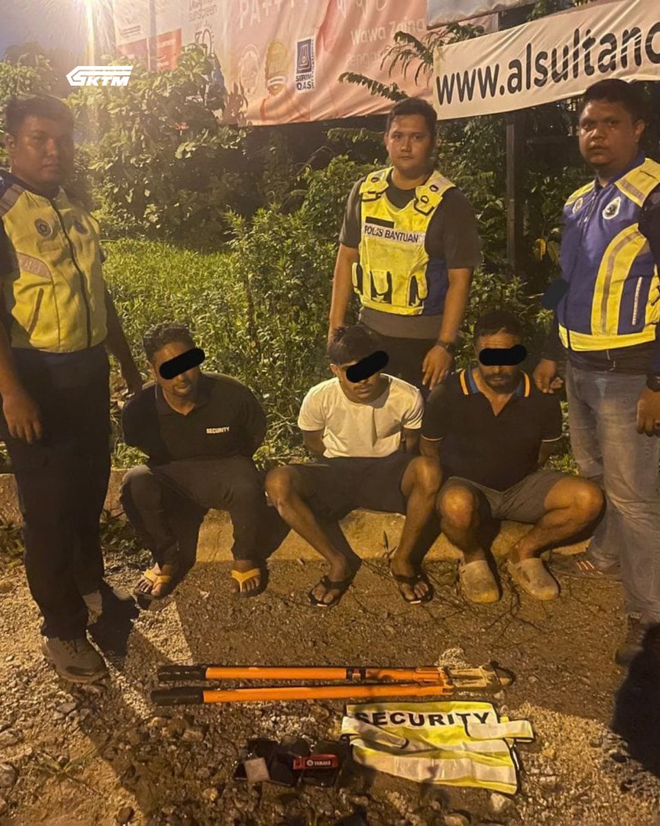 ktm_berhad's tweet photo. 3 Warga Asing Ditahan Curi Kabel
13 Mac 2026, 0045 hrs – RCJ Polis Bantuan KTMB menahan 3 lelaki warga asing yang menceroboh dan memotong kabel di KM17.888 laluan Subang Jaya–Batu Tiga. Suspek diserah kepada IPD Subang Jaya untuk tindakan lanjut.
#KTMB #PolisBantuan #CegahJenayah https://t.co/lO3weMPeHd