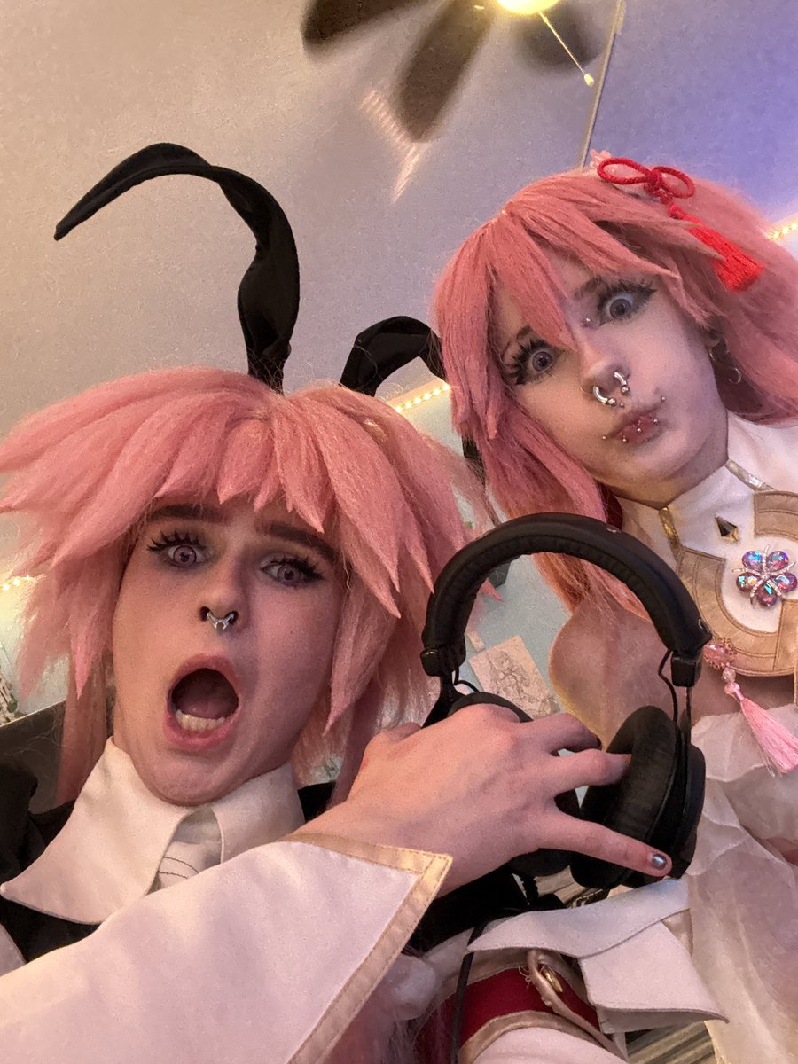sakuyaacos's tweet photo. #astolfo #yaemiko #awesomesauce https://t.co/QnPoHNJNSO