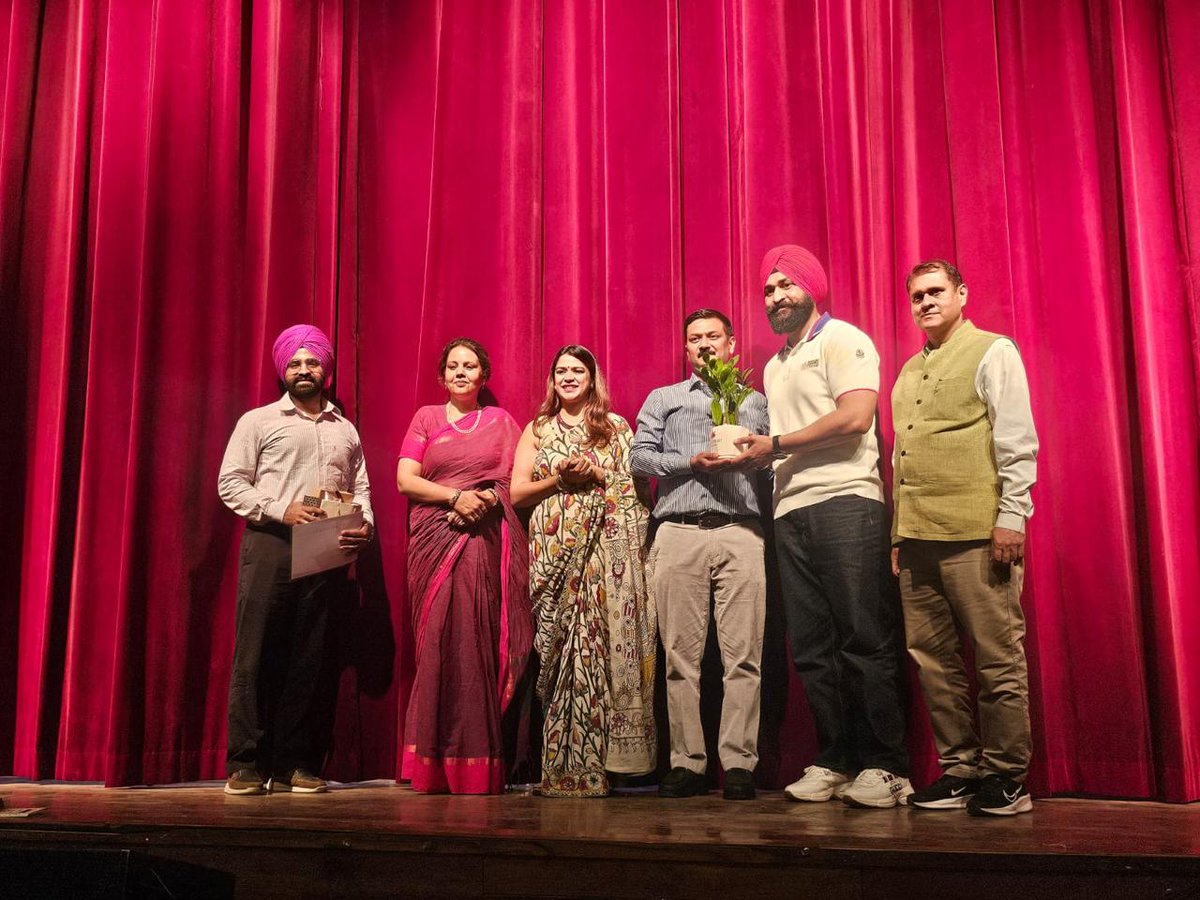 Chandigarh, March 11: The 11th edition of TEDxGGDSD was successfully held at Goswami Ganesh Dutta Sanatan Dharma College. Organized by the college’s TEDx team, the event continued its tradition of providing a platform for sharing “ideas worth spreading.”