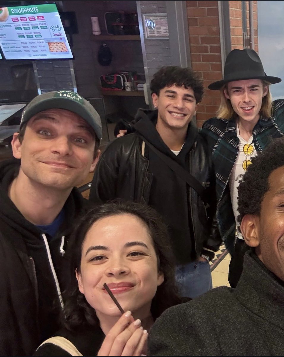 Grandma D. Rose 👵🏻🌹 tweet media