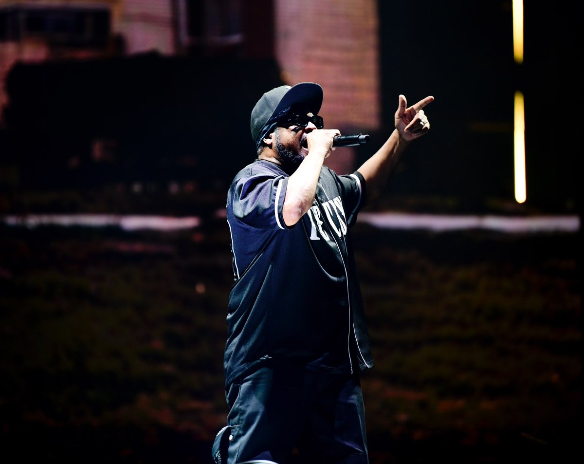 Ice Cube tweet media
